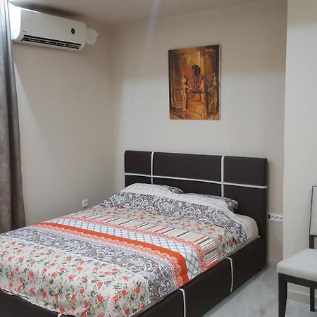 Studio Apartman - Centar Tivat Exterior foto